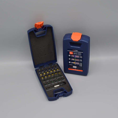 Bild på en sats med bits från Rotec 