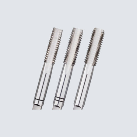 Rostfri.nu 3-piece HSS hand tap set for manual metric threading, DIN 352 compliant with rougher, intermediate, and finisher