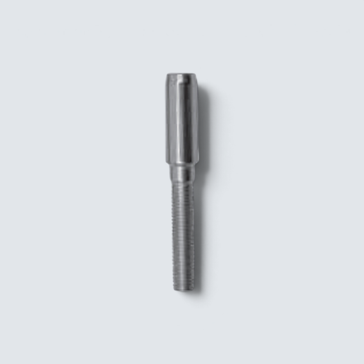Rostfri.nu A4 stainless steel mini swage stud terminal with right-hand thread for wire rope rigging