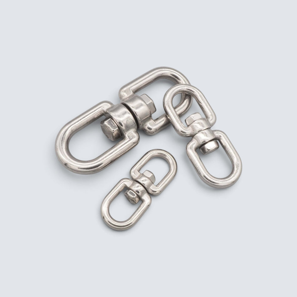 Rostfri.nu stainless steel A4 eye-to-eye swivel connectors for marine rigging and mooring applications.