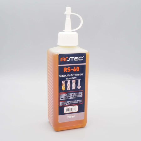 Bild på en flaska skärolja för borrning och kapning i metall.