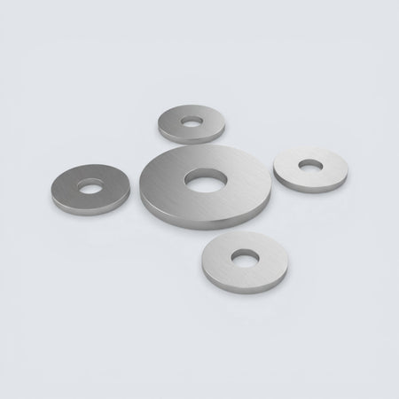 Bild på träbrickor i rostfritt stål DIN 440 mor en grå bakgrund.